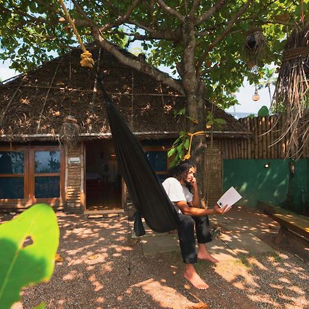 Nidra By Sarwaa Bed & Breakfast Varkala Exterior foto