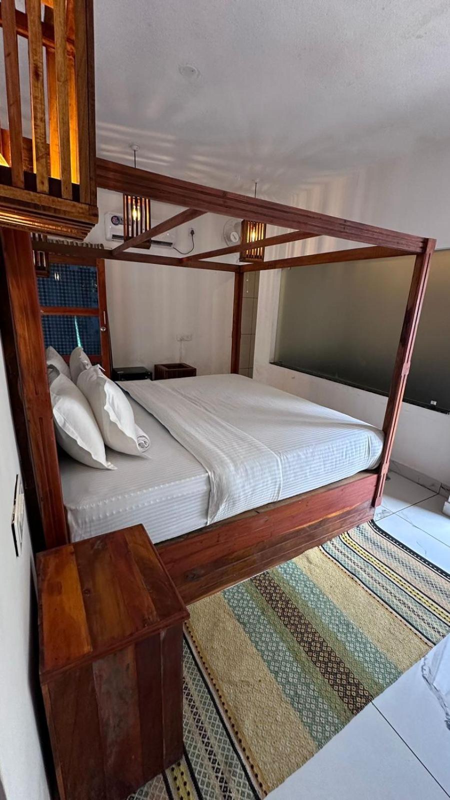 Nidra By Sarwaa Bed & Breakfast Varkala Exterior foto