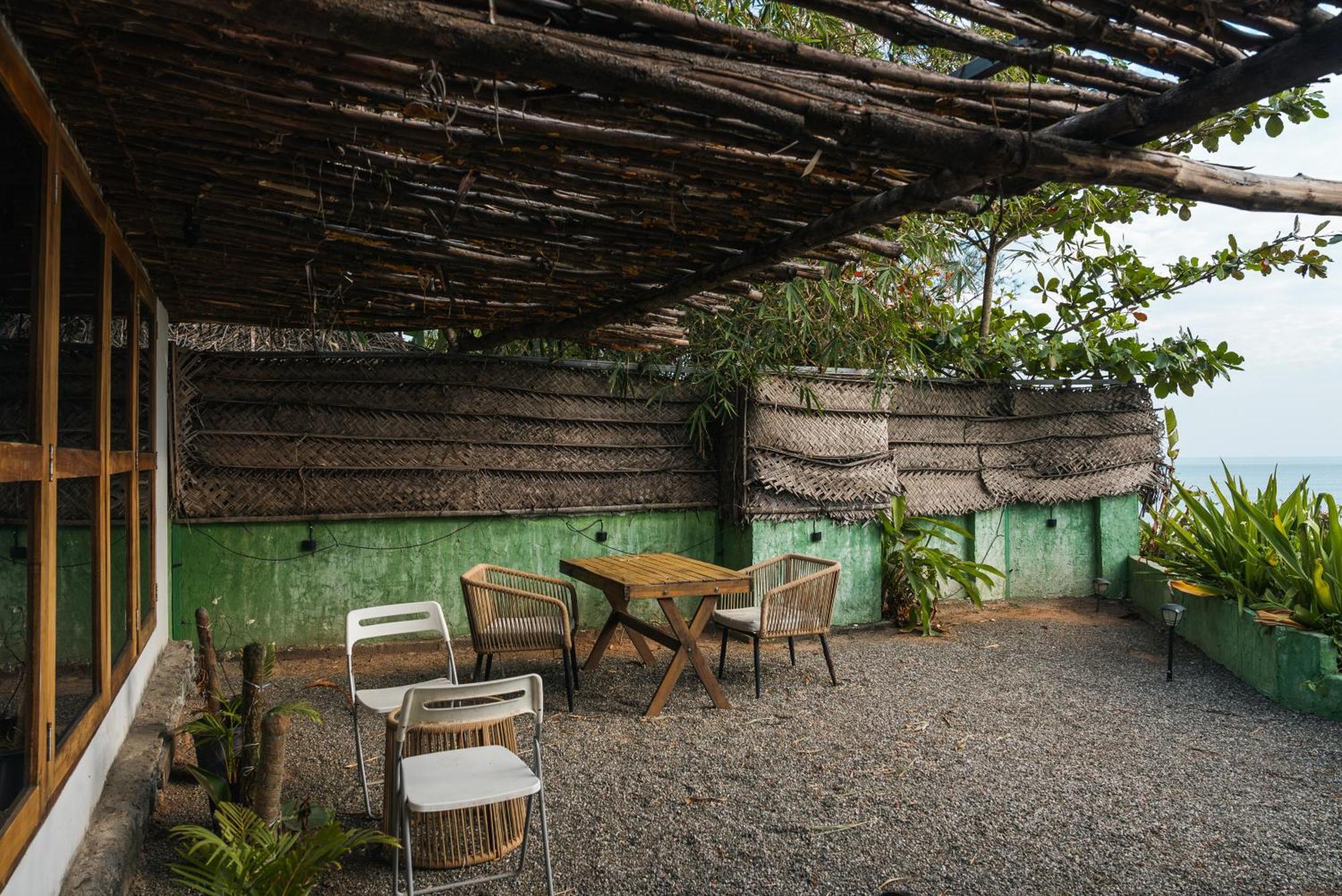 Nidra By Sarwaa Bed & Breakfast Varkala Exterior foto
