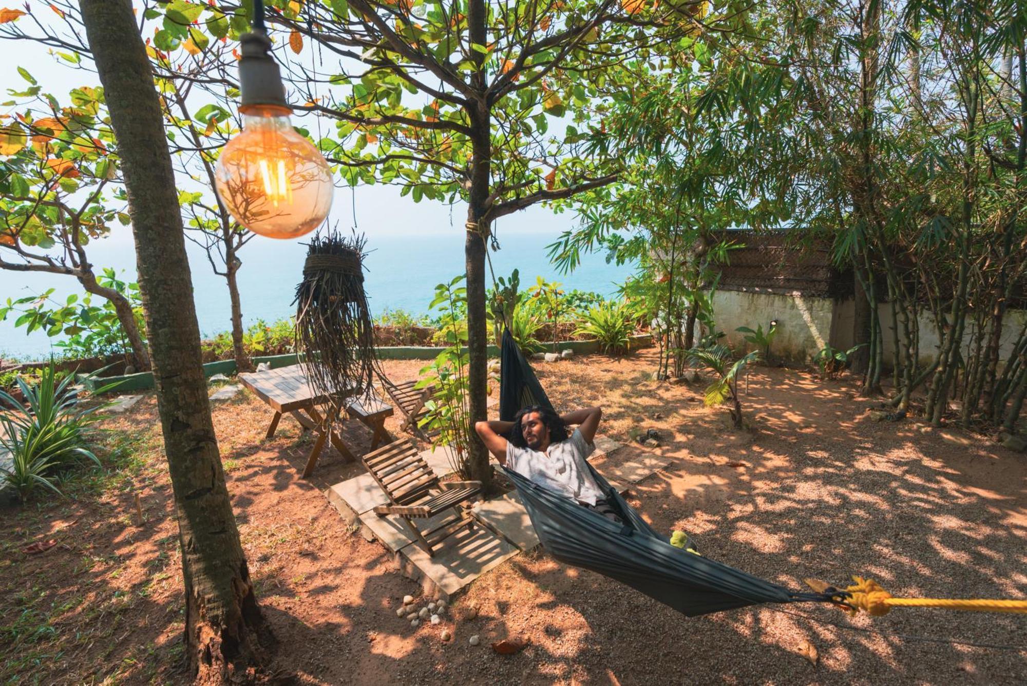 Nidra By Sarwaa Bed & Breakfast Varkala Exterior foto